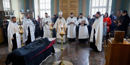 В Новосибирске похоронили епископа Силуяна